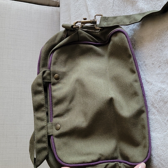 Army Green "Rebecca" Crossbody Bag - Picture 3 of 4